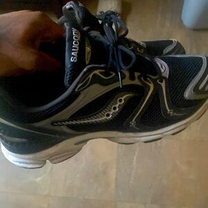 Sauconys 
Size 13
ASICS 13 
New balances 13 
Come grab 
I’m in philly